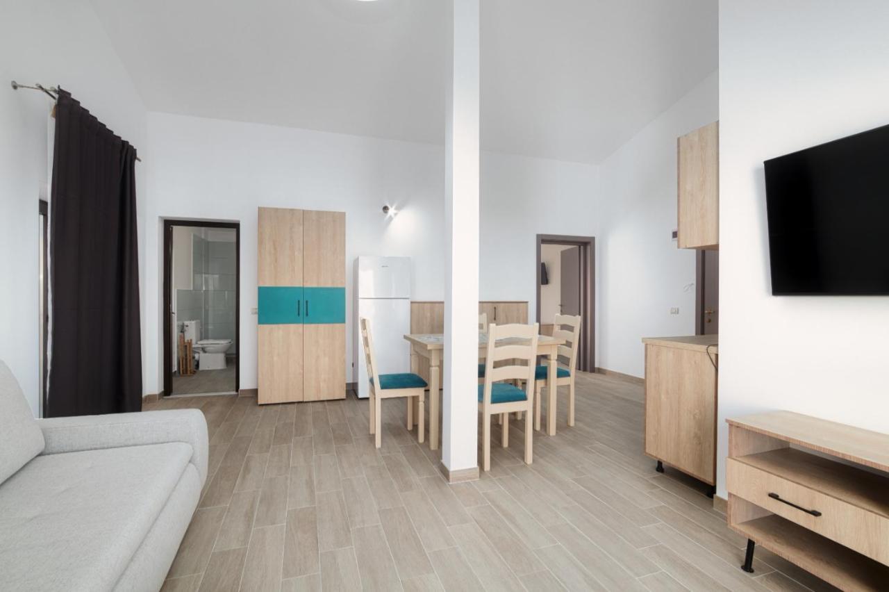 Hotel Cochet Constanta Bagian luar foto