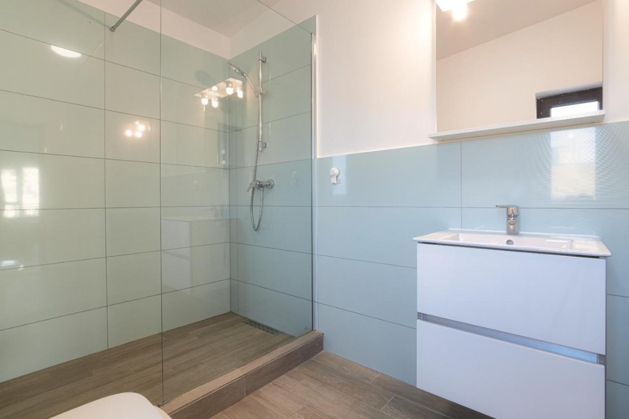 Hotel Cochet Constanta Bagian luar foto