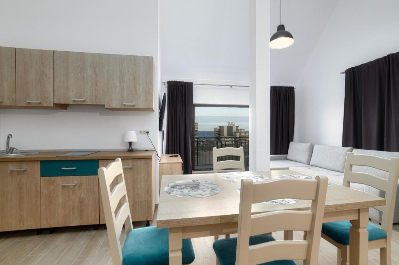 Hotel Cochet Constanta Bagian luar foto